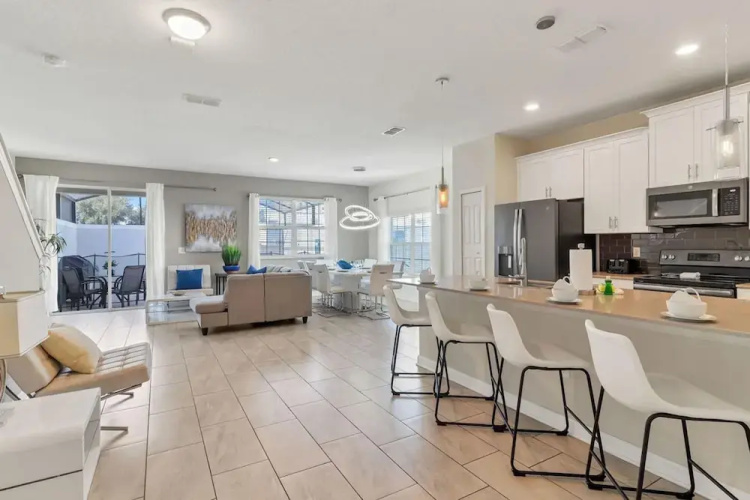 Your 5bdr House w Pool - 4959