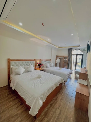 Deluxe Double room with balcony