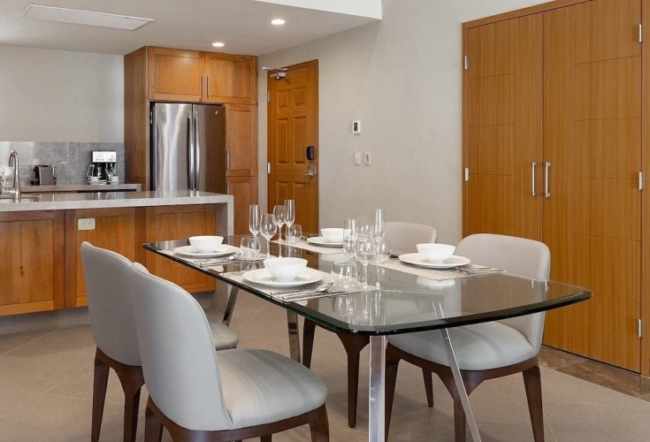 1 Bedroom Luxury Suite with ocean view