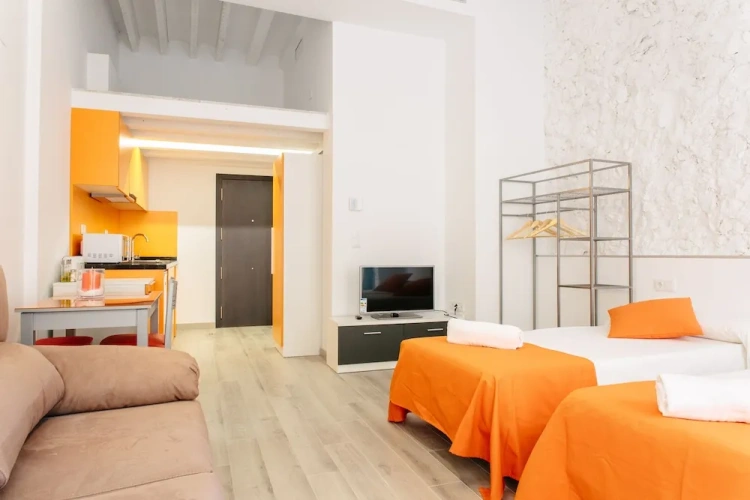 Standard Apartment with balcony
