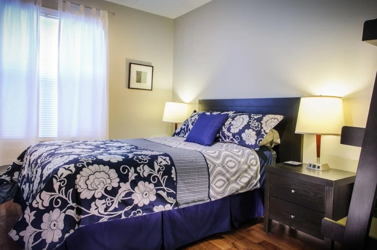 3 Bedrooms Classic Apartment