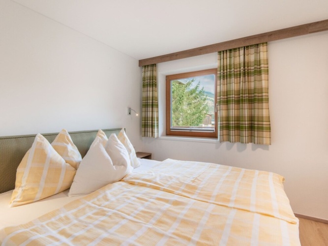 1 Bedroom Apartment with balcony