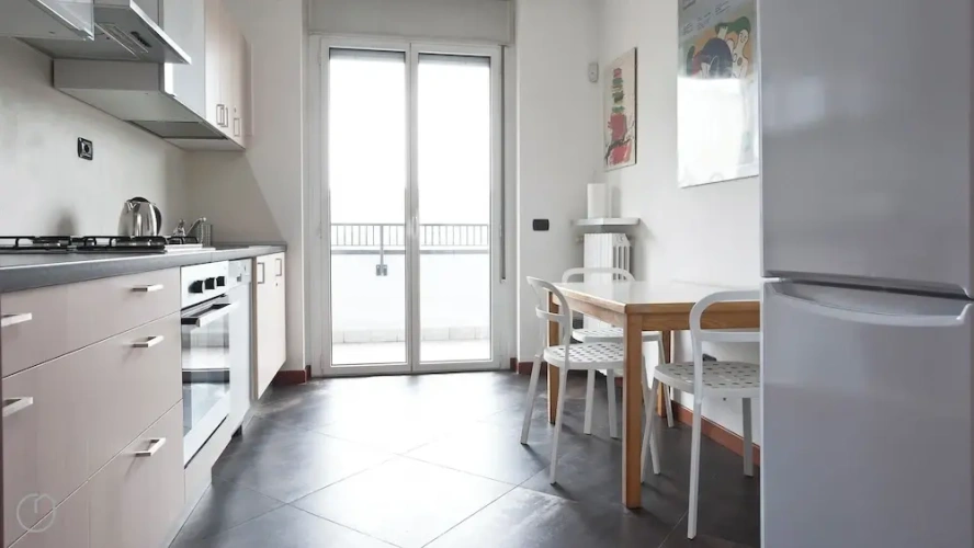 2 Bedrooms Apartment with balcony