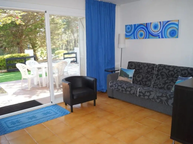 2 Bedrooms Villa