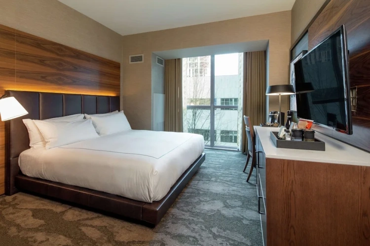 Accessible Double room with city view