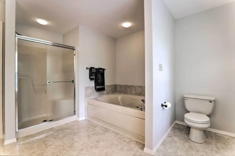 4 Bedrooms Standard room