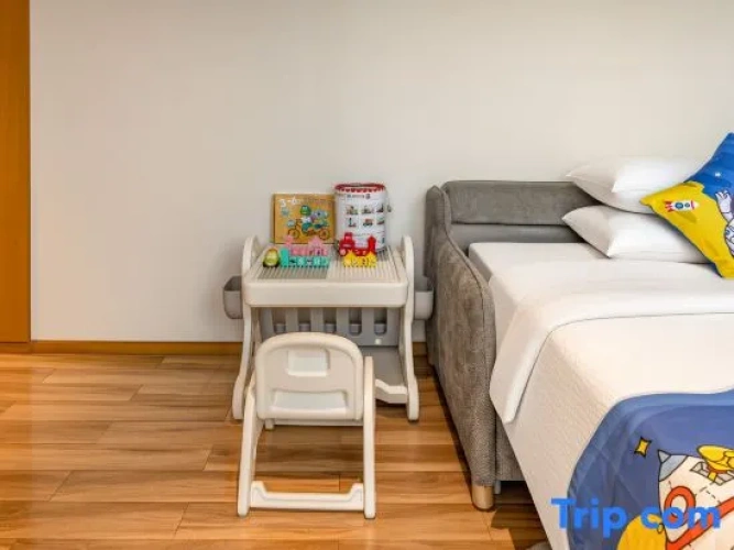 Deluxe Double Family room