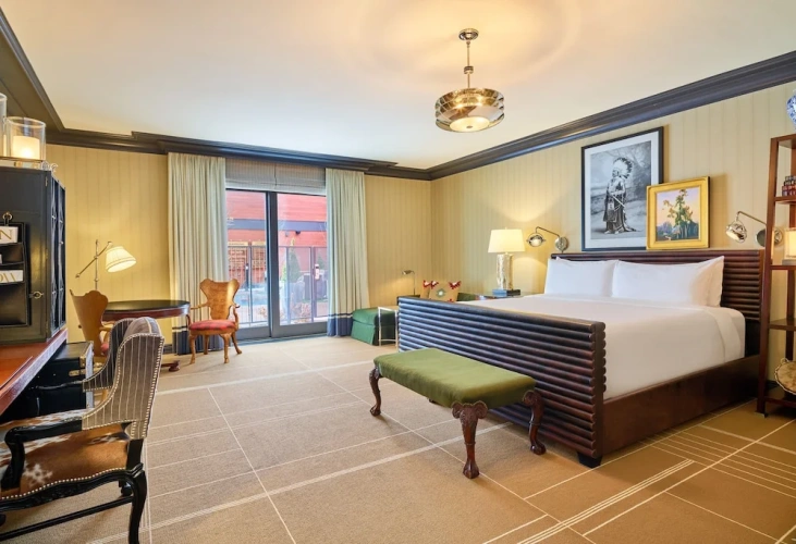 Double Junior Suite with pool view