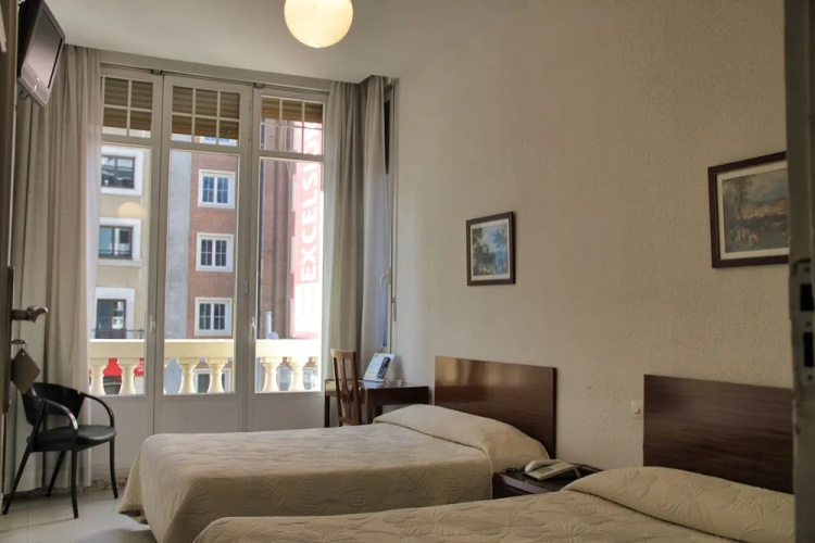 Hostal Excelsior