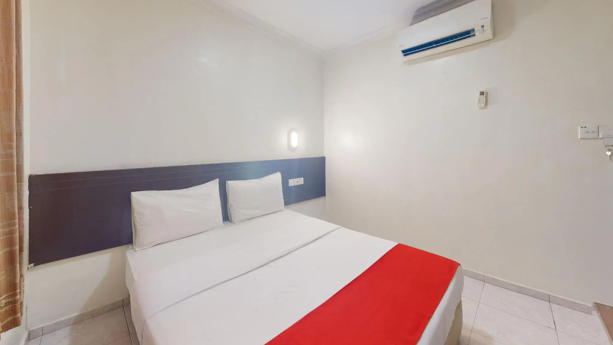 Fully Hotel Desa Tebrau