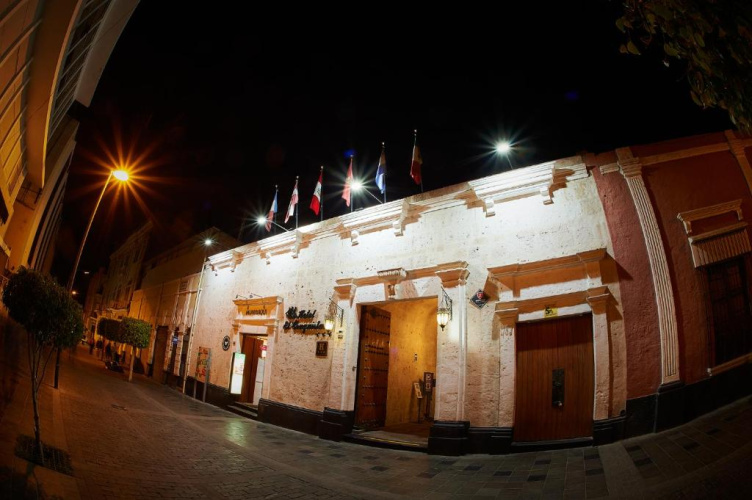 Los Tambos - Colonial