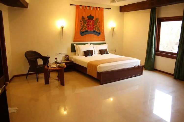Standard Club room