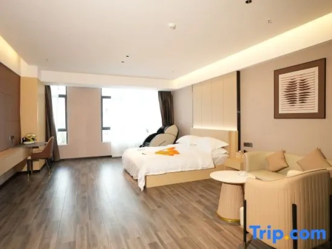 Premier Double room with view