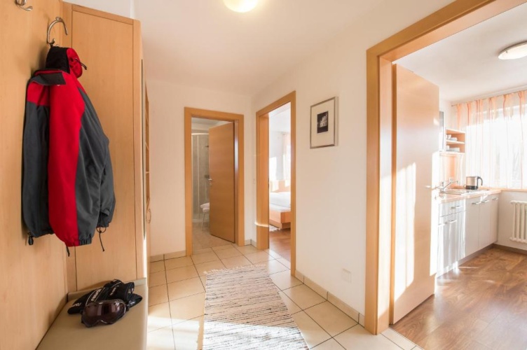 1 Bedroom Apartment