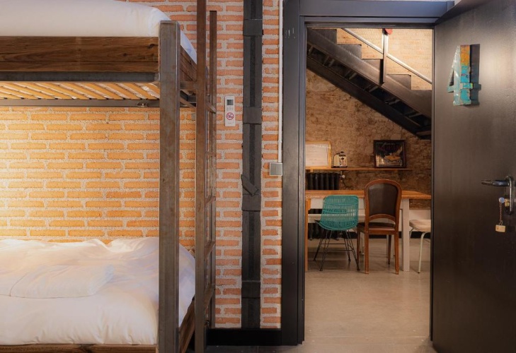 Bed in Dorm (female dorm)