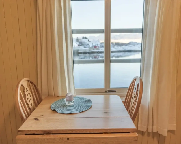 Standard Twin room with sea view