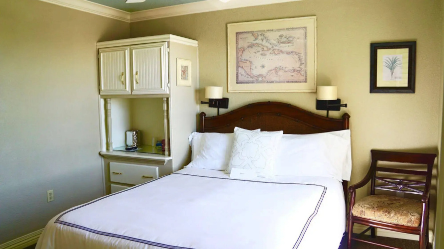 Capitola Hotel