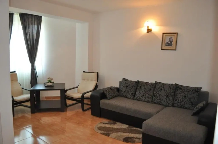 1 Bedroom Suite