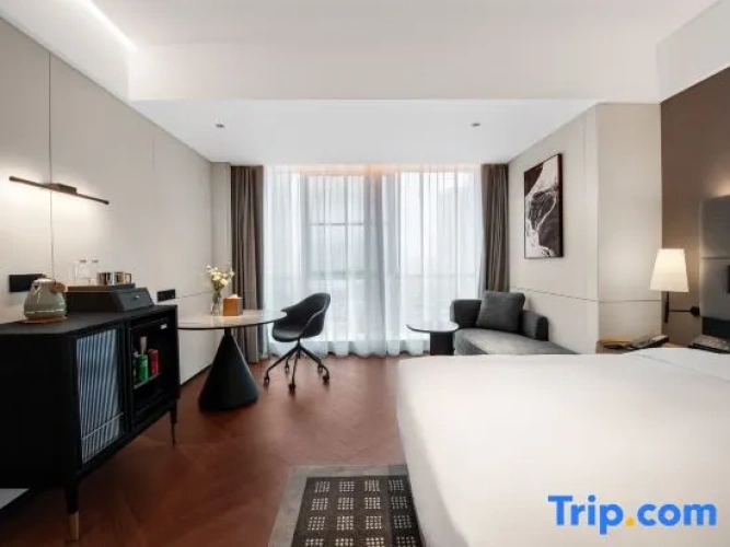 Luxury Double room with city view