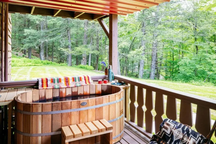 Urban Cowboy Lodge