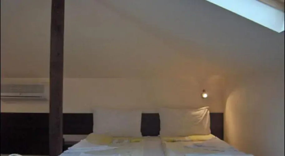 Hotel Phoenix