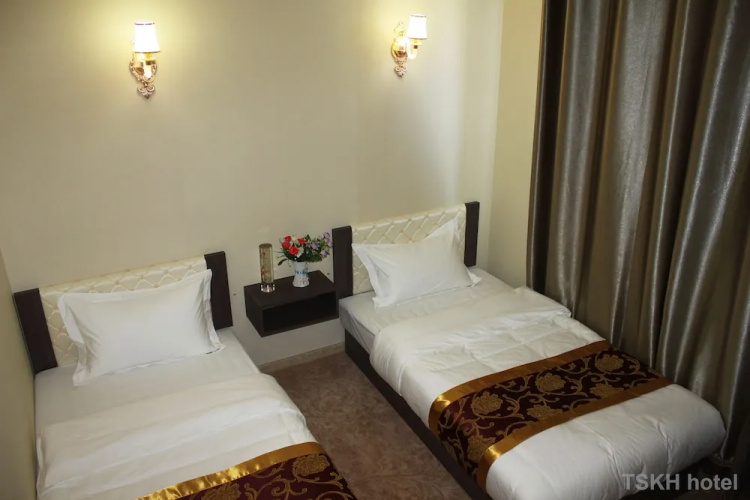 Tsetsen Khangai Hotel