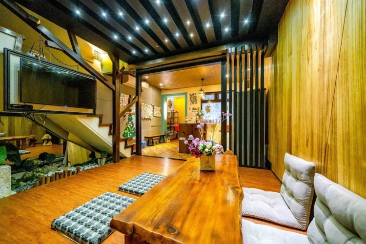 4 Bedrooms Family Cottage