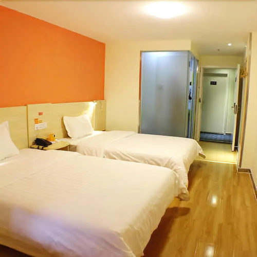 7 Days Inn