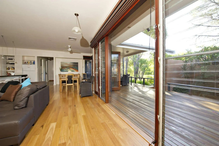 Lone Pine Cottage