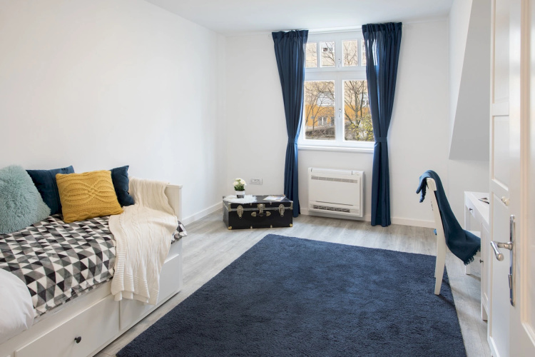 Modern 2bdr Loft in Old Town - Best Location