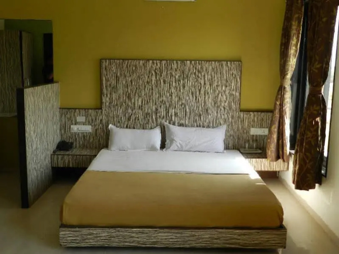 Nalsafari Resort