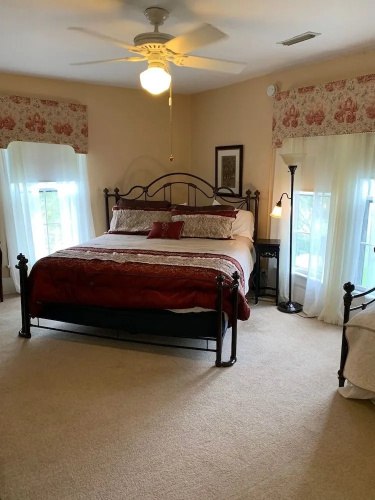 Key Falls Inn