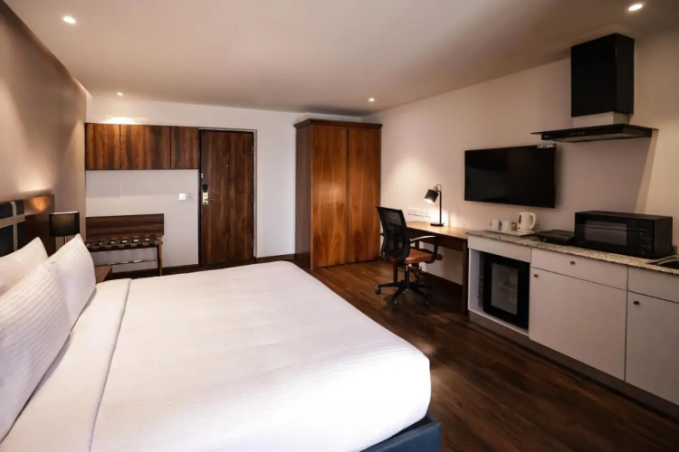 Regenta Suites Gurugram, Sector 49 Sohna Road