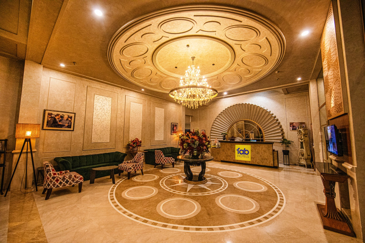 Fabhotel Prime Luxera