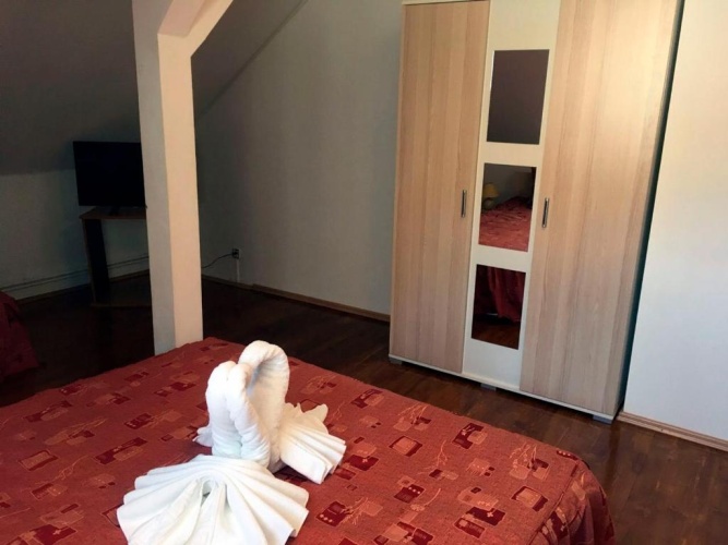 Standard Triple Attic room