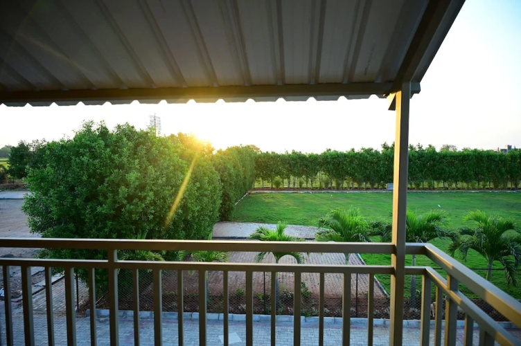 Hotel Parth Residency