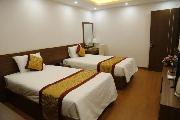 Bao Ngoc Diamond Hotel