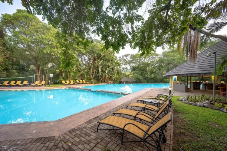 First Group Sanbonani Resort