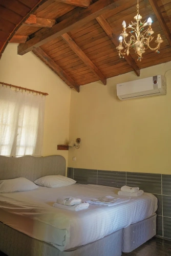 Standard Triple room with mountain view
