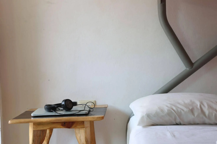 Weary Traveler Hostel