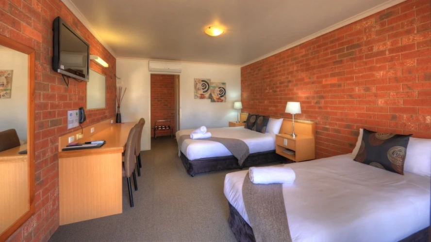 Premium Twin room