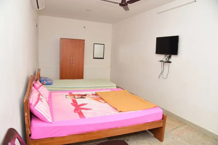 Urc Lodge