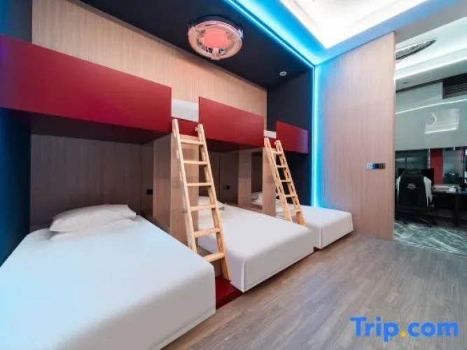 Premier Suite