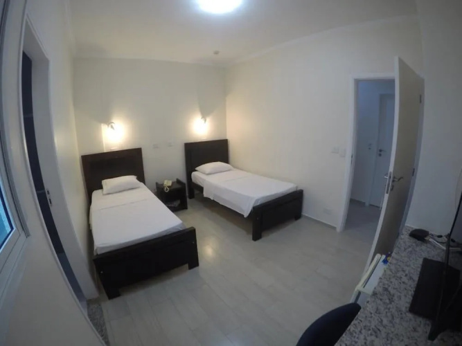 Dumont Park Hotel