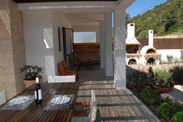 2 Bedrooms Cottage