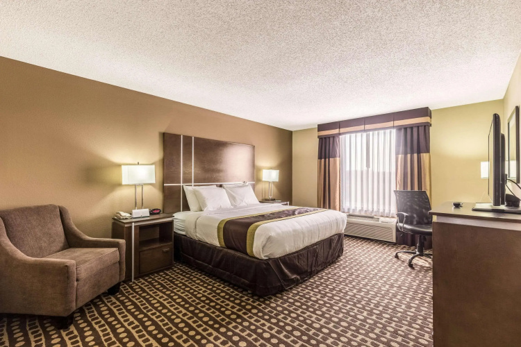 Quality Inn West Plains MO