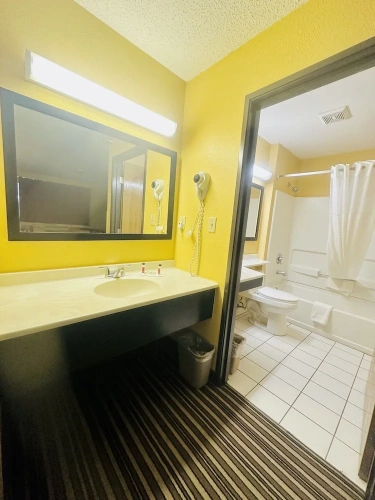 Standard Sextuple room