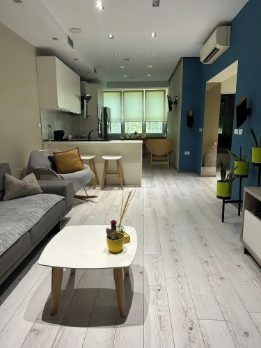 3 Bedrooms Apartment