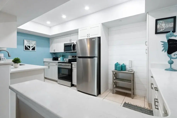 Sandpiper Towers 408