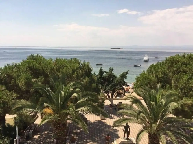 Standard Triple room with sea view